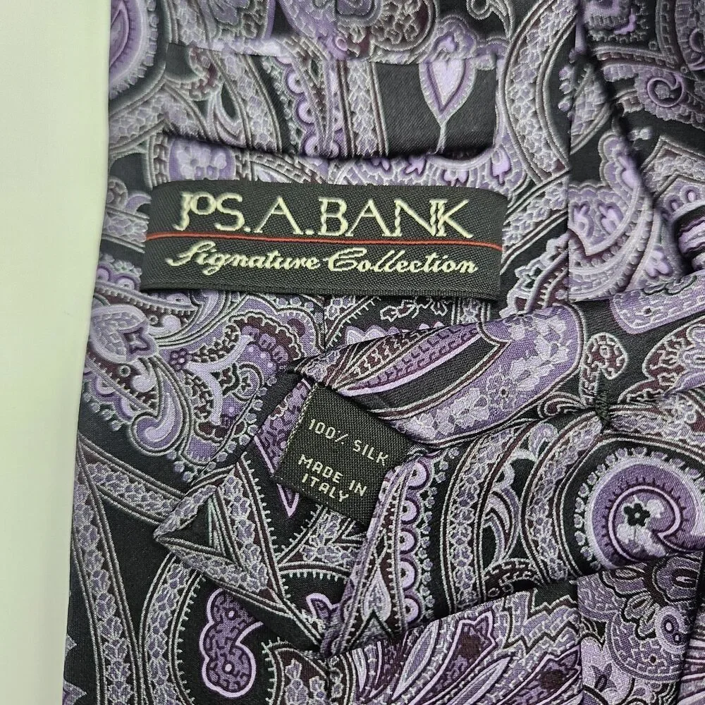 Jos. A. Bank no major